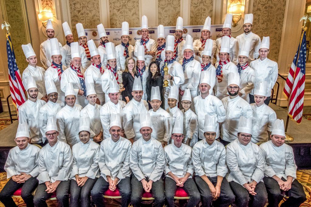 Group Chef Photo with YCC, Commis, Team USA Competitors2_PhotoCredit_KenGoodman
